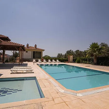 Cozy Triplex With Shared Pool Near Oludeniz In Fethiye *