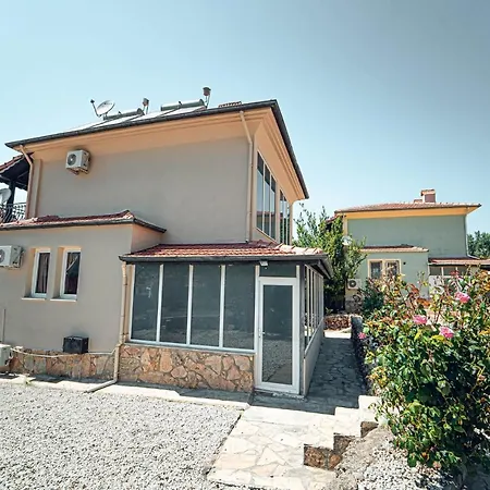 Cozy Triplex With Shared Pool Near Oludeniz In Fethiye Apartman