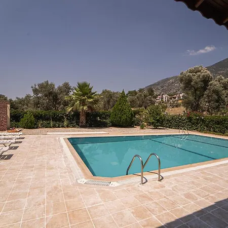 Cozy Triplex With Shared Pool Near Oludeniz In Fethiye Fethiye